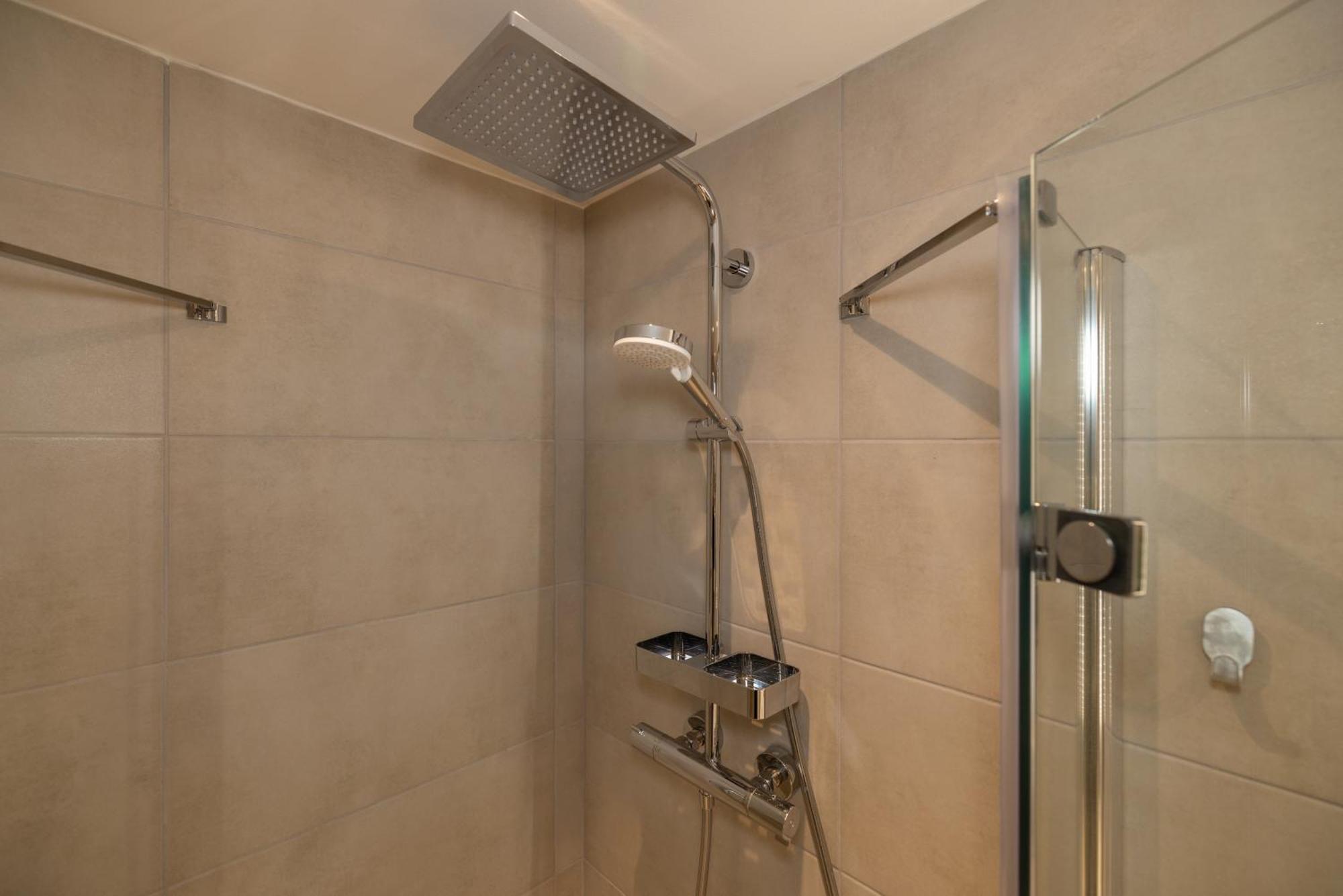Great 2-Room Loft With 2 Bathrooms And 2 Kitchen เบอร์ลิน ภายนอก รูปภาพ