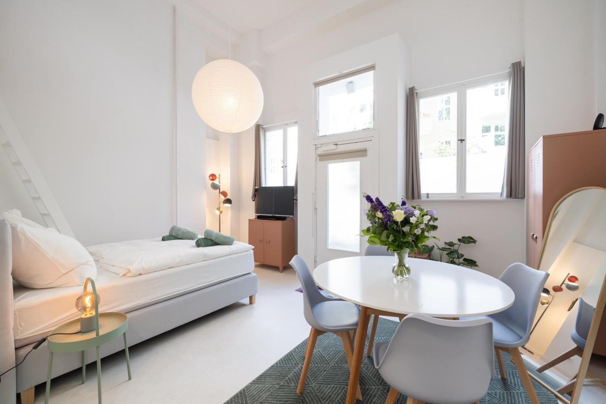 Great 2-Room Loft With 2 Bathrooms And 2 Kitchen เบอร์ลิน ภายนอก รูปภาพ
