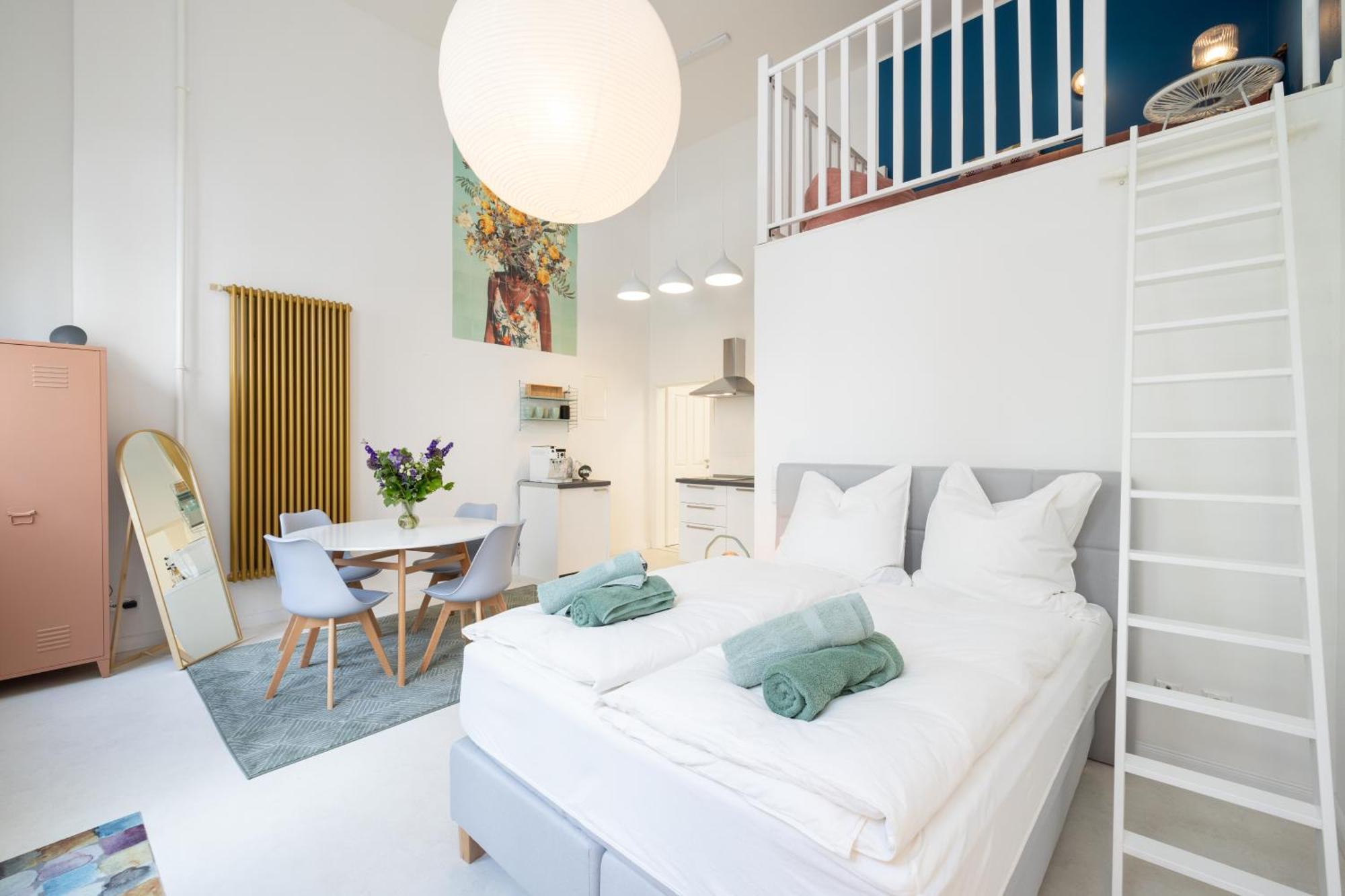 Great 2-Room Loft With 2 Bathrooms And 2 Kitchen เบอร์ลิน ภายนอก รูปภาพ